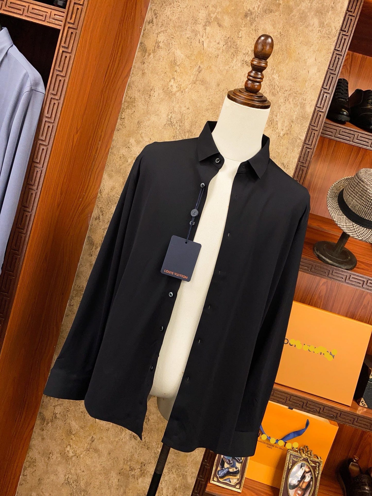 Black Tailored Fit Luxury Dress Shirt - SUITHARBOR