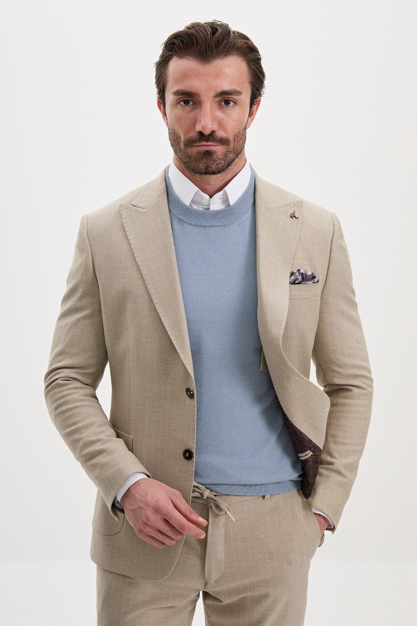 Men's beige textured blazer, front view