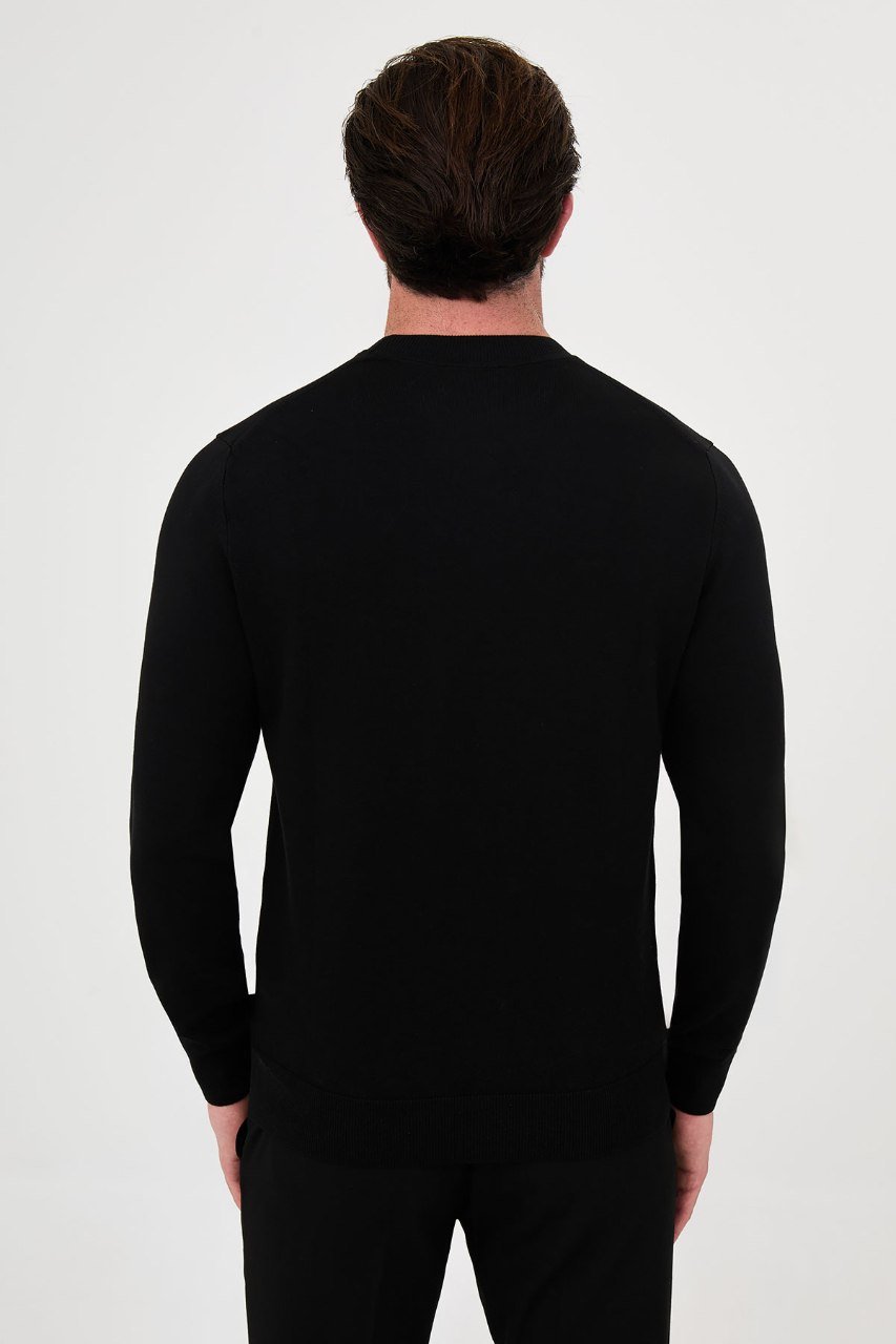 Back view of the men's black crew neck sweater