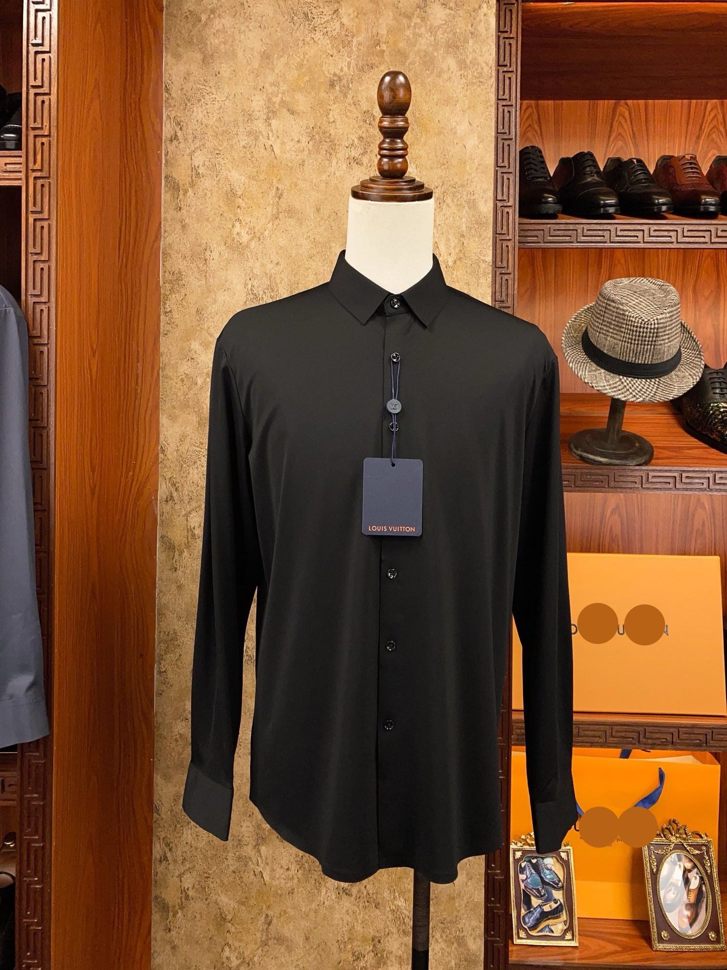 Men’s Black Signature Dress Shirt - SUITHARBOR