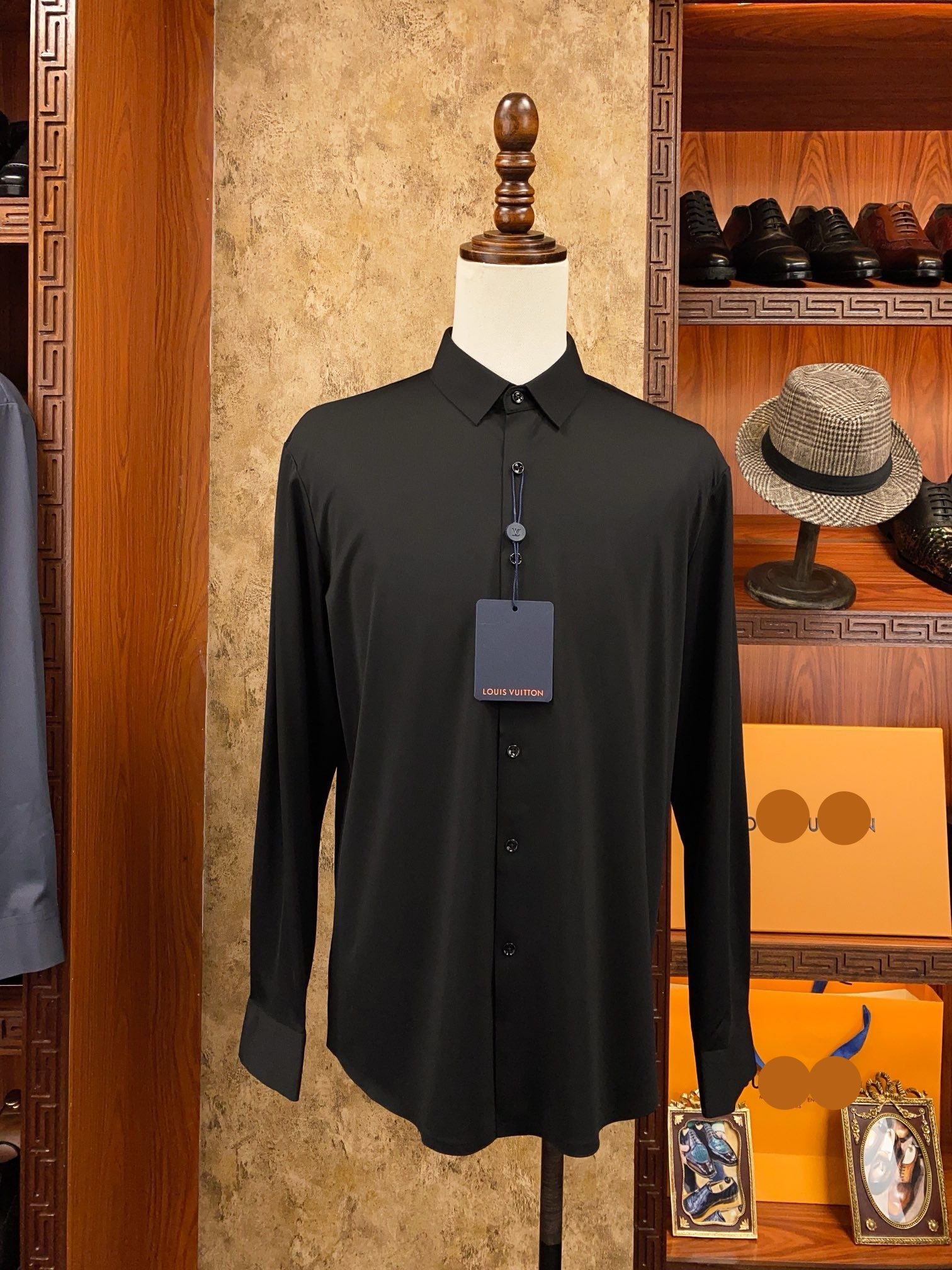 Men’s Black Signature Dress Shirt - SUITHARBOR