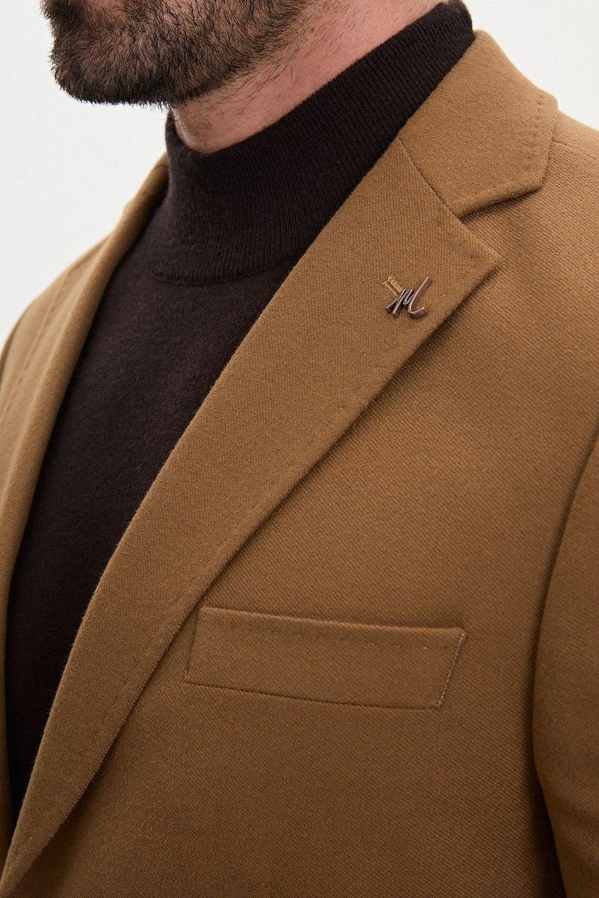 Men's camel blazer, lapel detail view