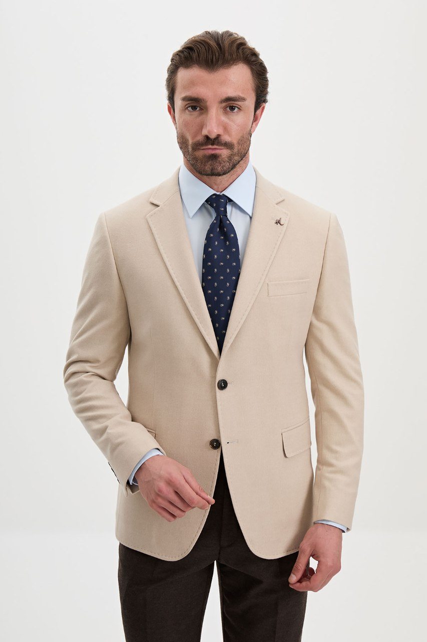 Men's cream wool-blend blazer, front view
