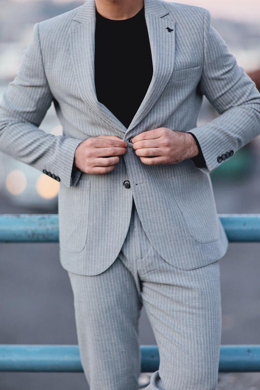 Men’s Gray Slim Fit Pinstripe Sport Suit - SUITHARBOR