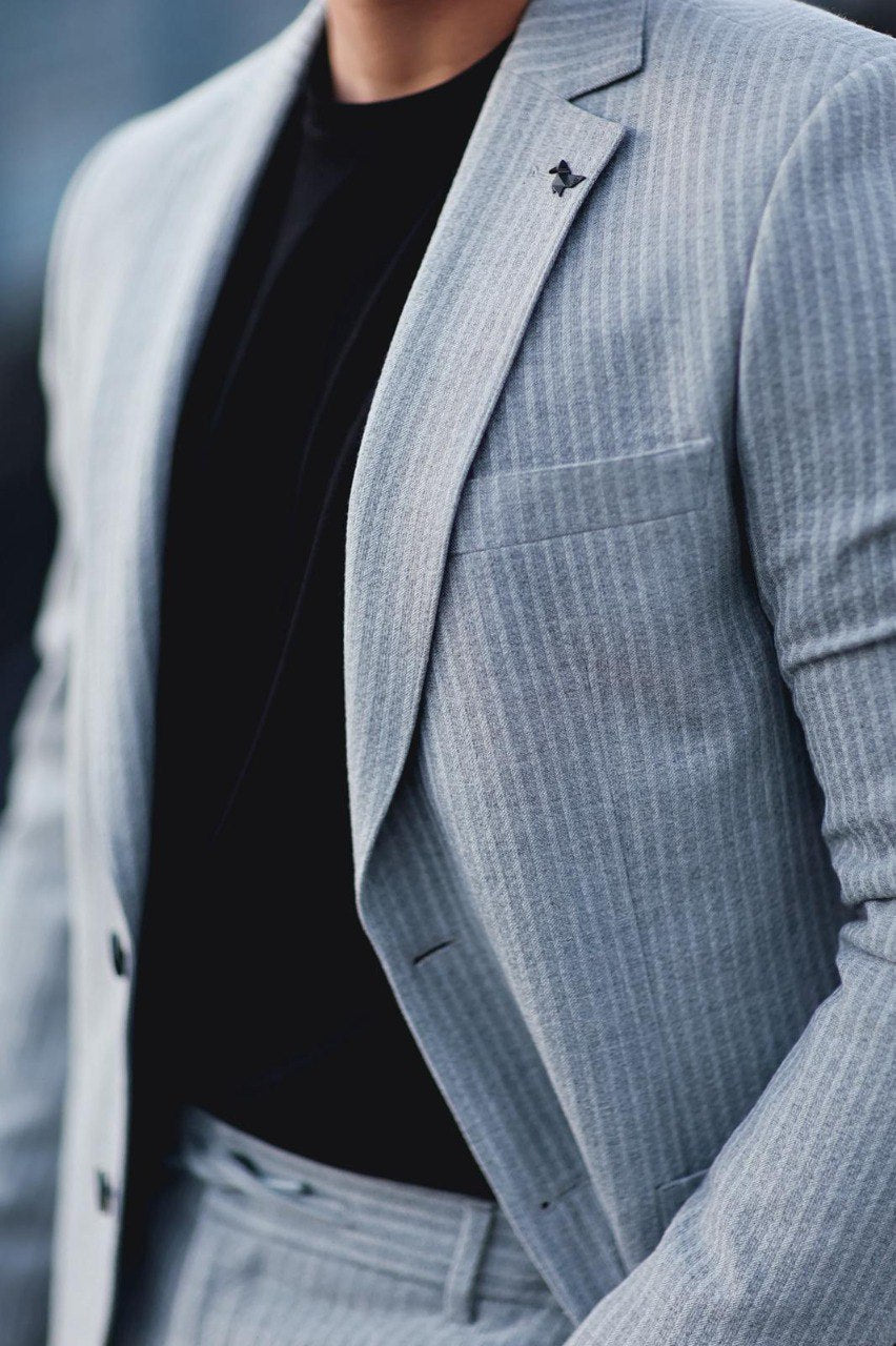Men’s Gray Slim Fit Pinstripe Sport Suit - SUITHARBOR