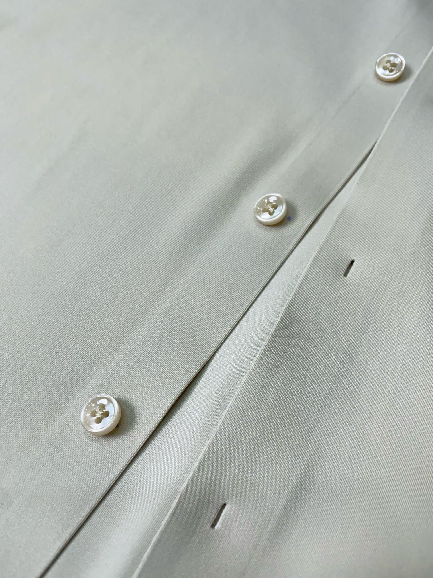 Men’s Ivory White Dress Shirt - SUITHARBOR