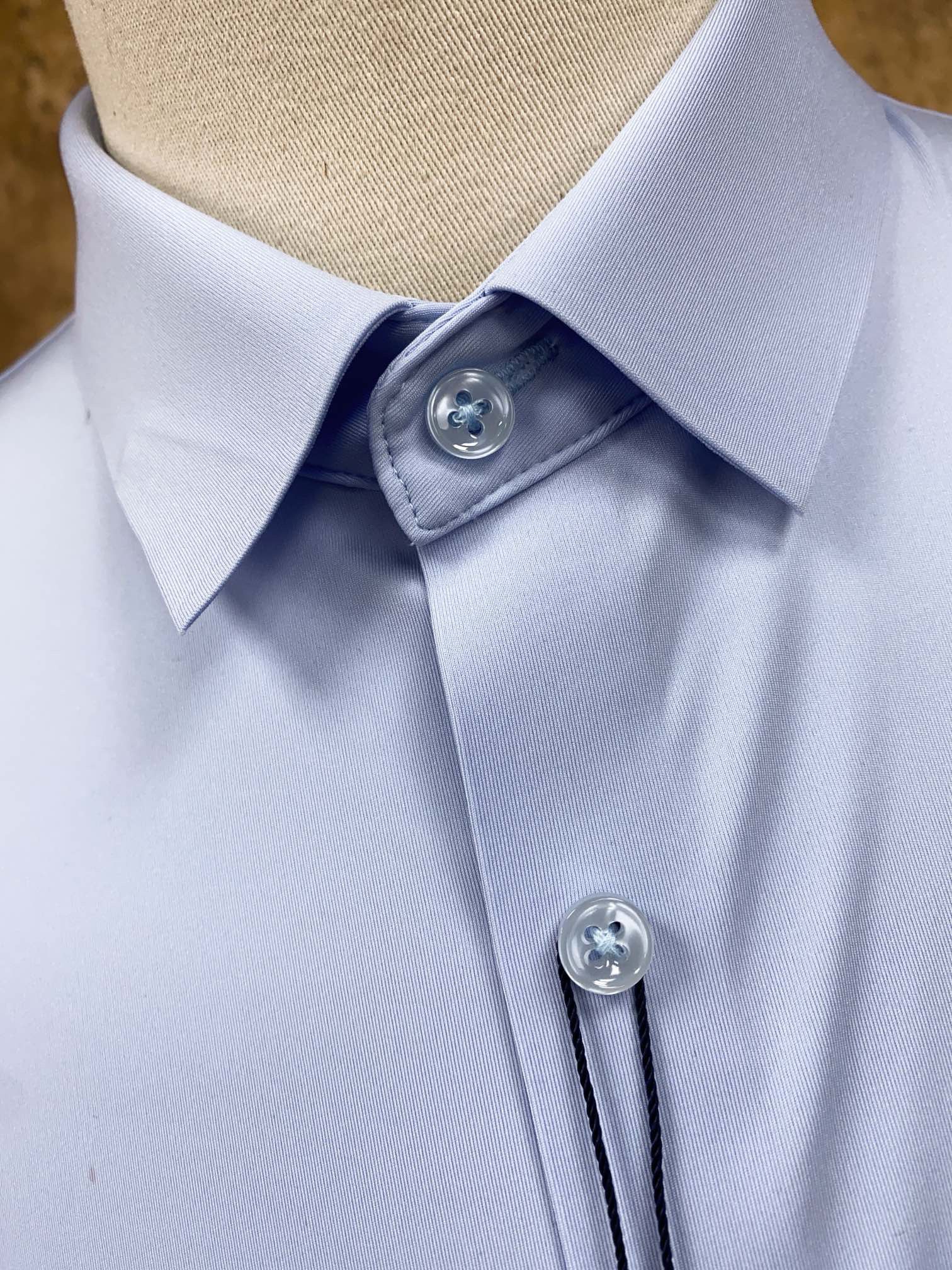Men’s Light Blue Classic Fit Dress Shirt - SUITHARBOR