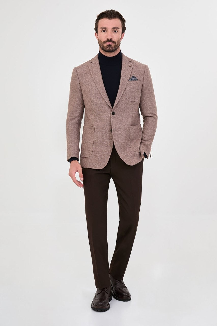 Men’s light brown blazer, full-length outfit view