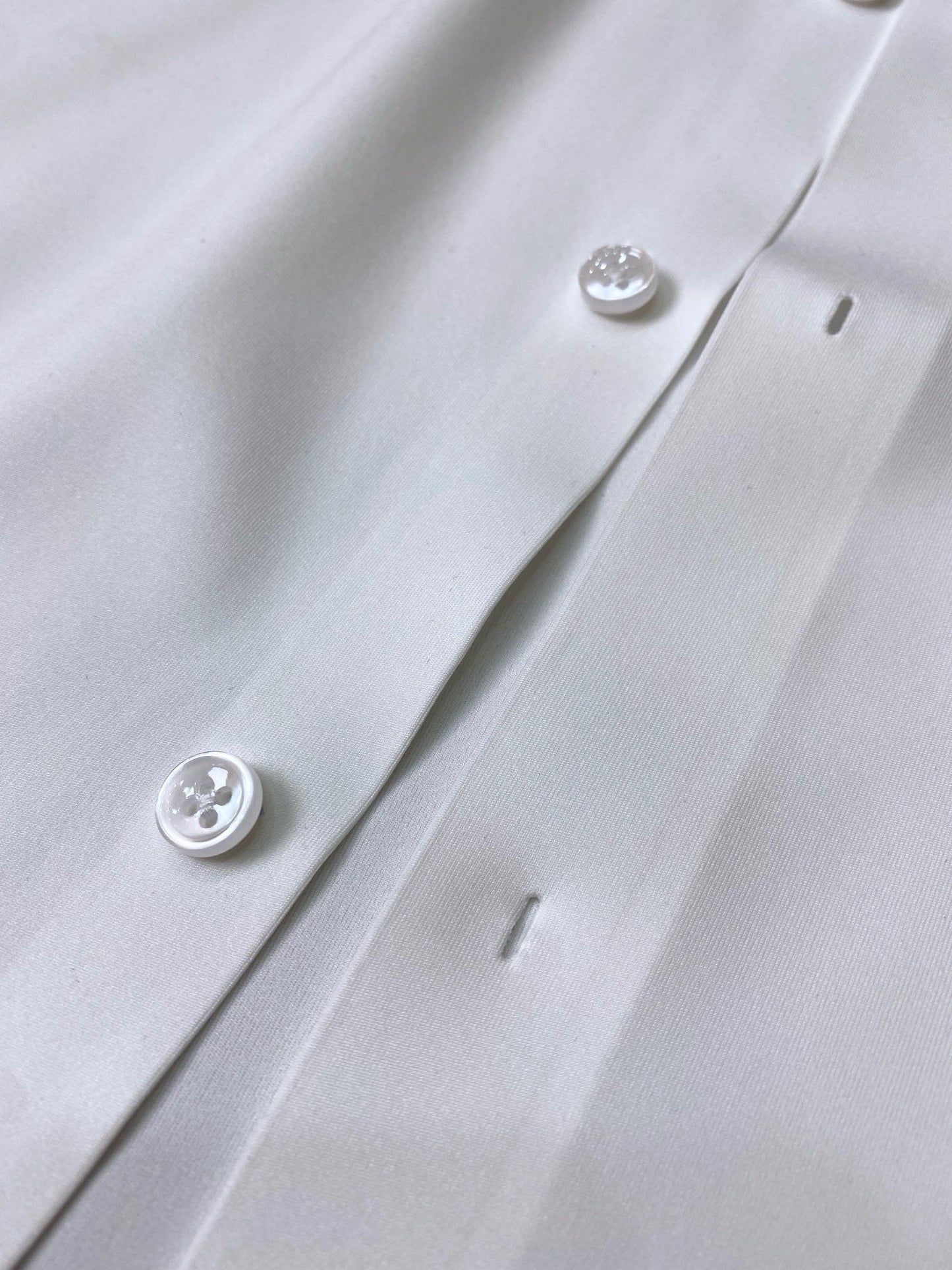 Men’s Pure White Signature Dress Shirt - SUITHARBOR
