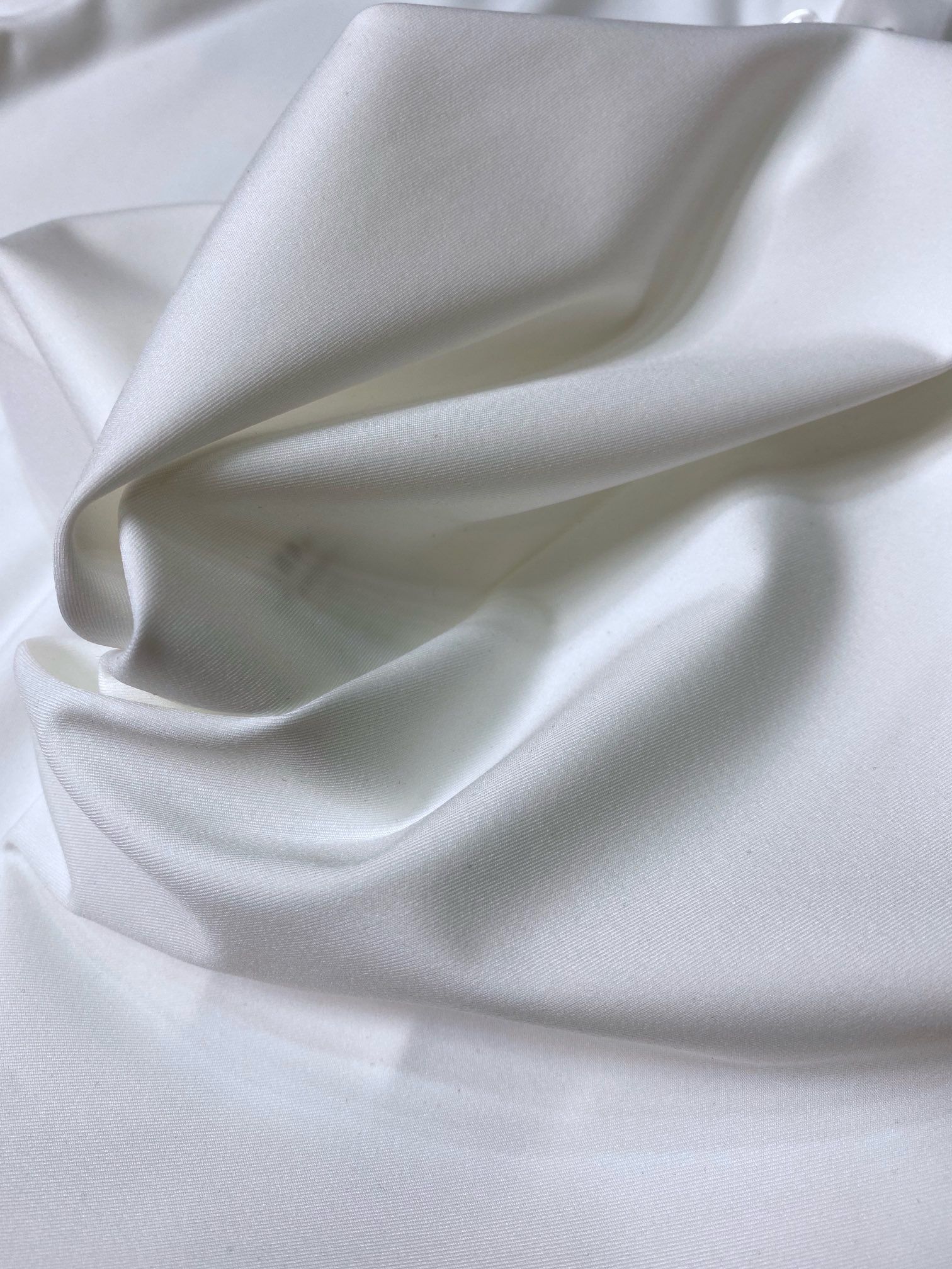 Men’s Pure White Signature Dress Shirt - SUITHARBOR
