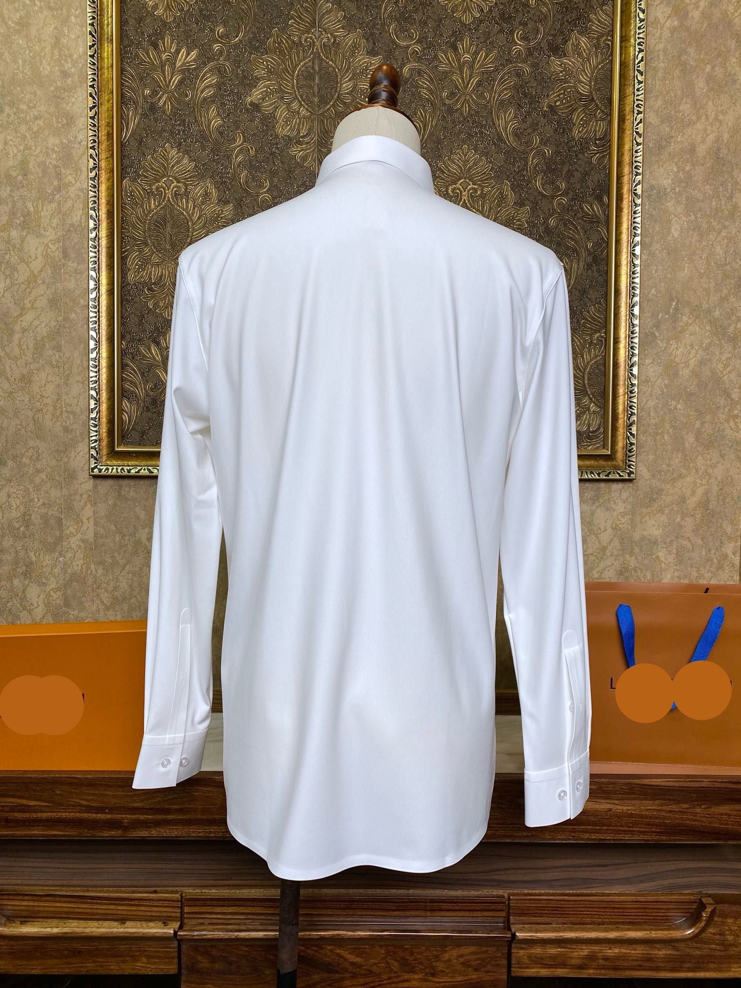 Men’s Pure White Signature Dress Shirt - SUITHARBOR