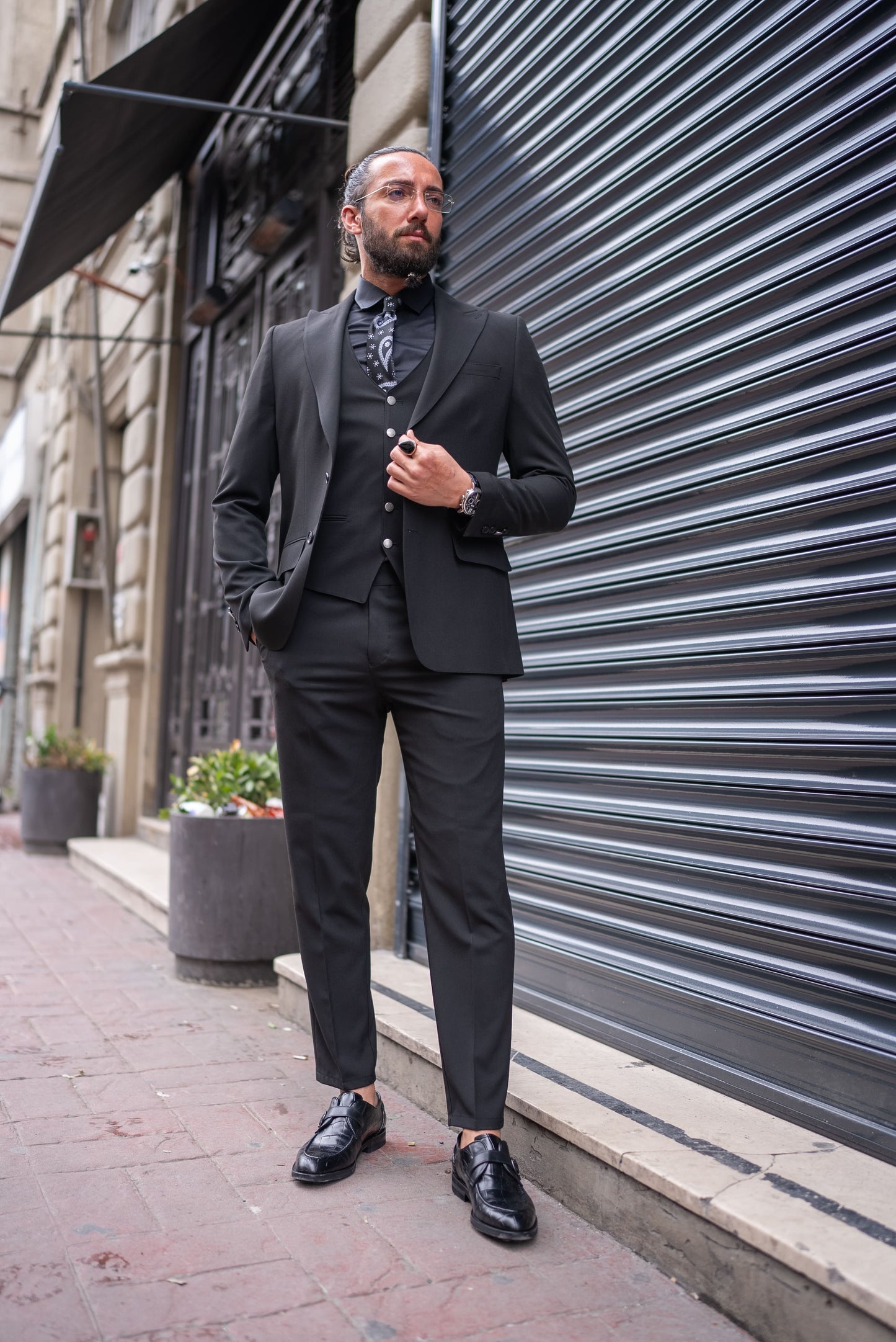 Flex Elegance Black Suit