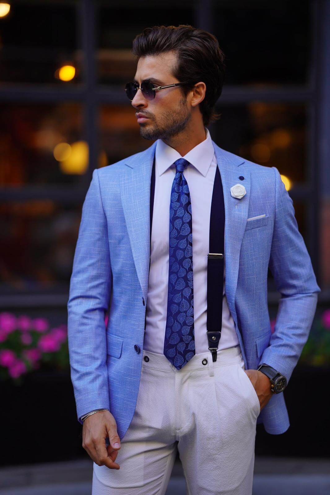 A Mono Collar Linen Blue Jacket on display.